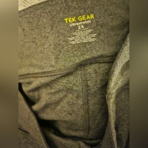 Kohl's Tek Gear Ankle Yoga Pants